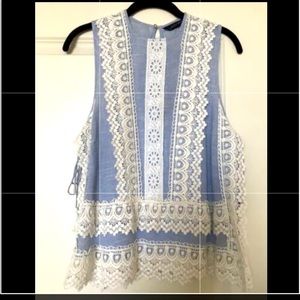 Zara blouse with white lace